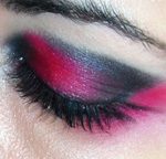 make up leggero ma dark