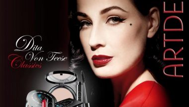 Dita von Teese ArtDeco Cosmetics Classic Makeup Collection