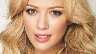 Hilary Duff Makeup