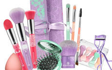 essence Bloom me up Tools