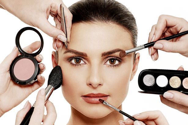 Risultati immagini per "make up "