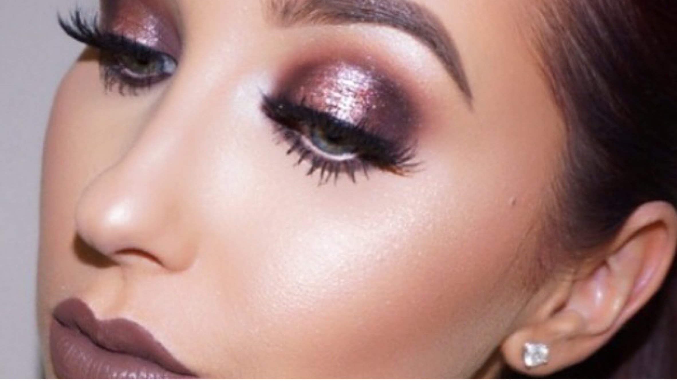 Halo smokey: lo smokey eyes con il centro illuminato